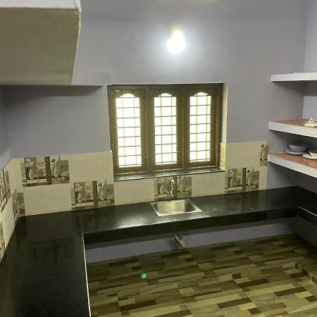 Nisara Homestay Варкала Екстериор снимка